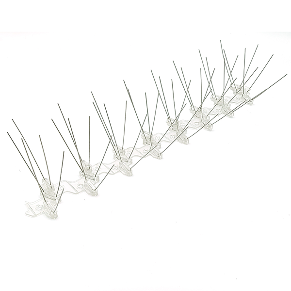 Bird spikes with 54 cm of base length and 48 points in 4 rows per base strip.
